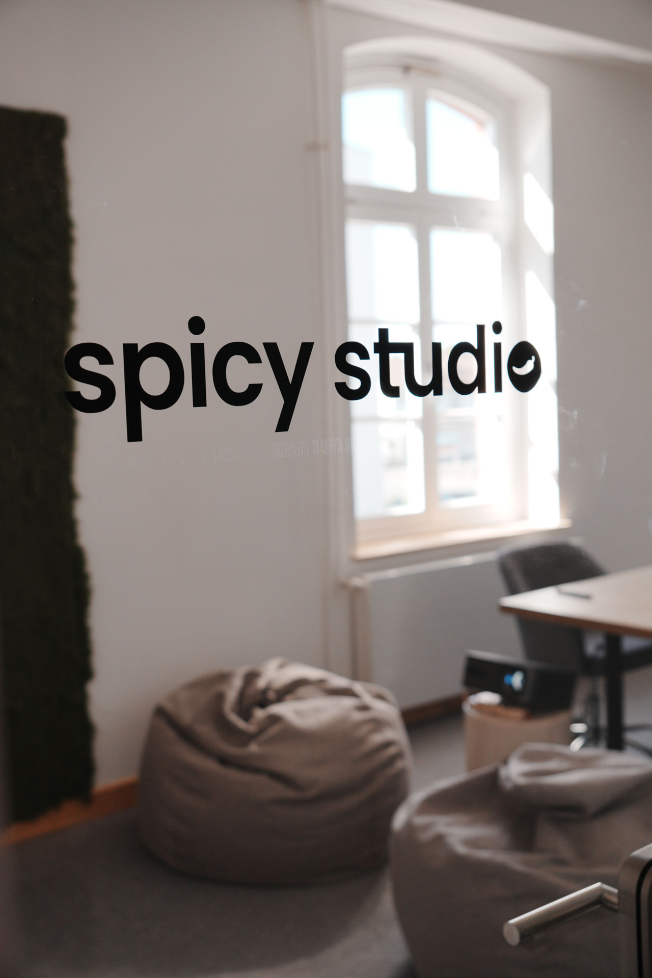 Studio gallery image DSC03398